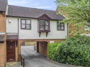 1 Bedroom Maisonette For Rent In Aylesbury