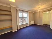 1 bedroom maisonette for rent in Torrington Place,...