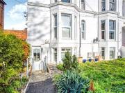 1 bedroom maisonette for sale