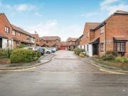 1 bedroom maisonette for sale