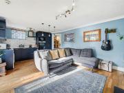 1 bedroom maisonette for sale