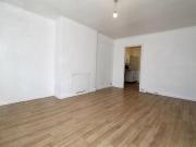 1 bedroom maisonette to rent