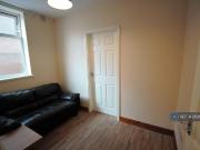 1 bedroom maisonette to rent