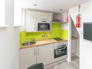 1 bedroom maisonette to rent