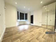 1 bedroom maisonette to rent