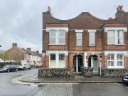 1 bedroom maisonette to rent