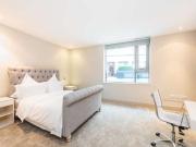 1 Bedroom Mews House