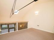 1 bedroom mews to rent