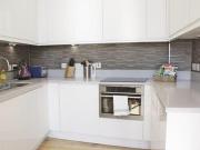 1 Bedroom Penthouse For Rent In London