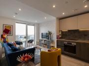 1 bedroom penthouse for rent in The Regent, Snow Hill...