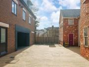 1 Bedroom Penthouse For Sale In Alton, Hampshire