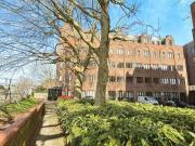 1 Bedroom Penthouse For Sale In Maidstone, Kent