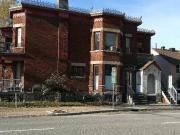 1 bedroom plus den downtown 1850 available now
