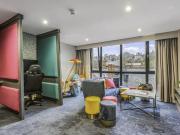 1 bedroom private hall to rent