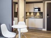 1 bedroom private hall to rent