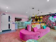 1 bedroom private hall to rent