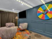 1 bedroom private hall to rent