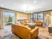 1 bedroom private hall to rent