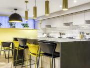 1 bedroom private hall to rent