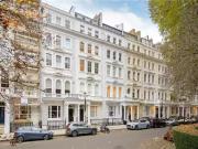1 bedroom property for sale in Cornwall Gardens, London,...