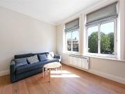1 bedroom property in Battersea Bridge Road, London,... 1 bedroom property in Battersea Bridge Road, London,...