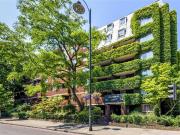1 bedroom property in Cromwell Road, Earls Court,...