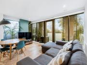 1 bedroom property in Edison Court, Warple Way, London,...