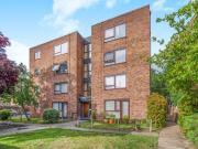 1 bedroom property in Grangewood, 48 50 Upper Richmond...