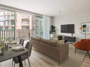 1 bedroom property in Grinstead Road, London, SE8 £2,010...