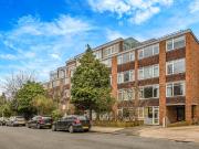 1 bedroom property in Hill Court, Putney Hill, Putney,...