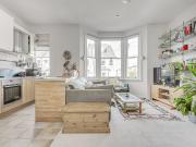 1 bedroom property in Leathwaite Road, Battersea,...