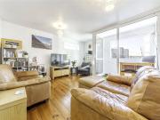 1 bedroom property in Petticoat Tower, Petticoat Square,...