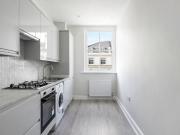 1 bedroom property in Randolph Avenue, London, W9 £2,750...