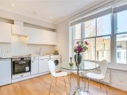 1 bedroom property in Russell Road, Kensington Olympia,...