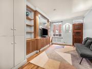 1 bedroom property in Sheridan Buildings, Martlett...