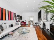 1 bedroom property in Stanhope Gardens, South...