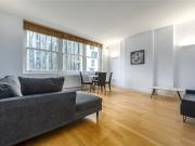 1 bedroom property in Vine Street, London, EC3N £2,175...