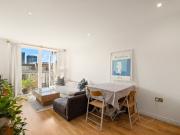 1 bedroom property in Viridian Apartments, 75 Battersea...