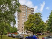 1 bedroom property to let in Fitzhugh Grove, London,...