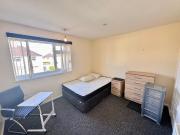 1 bedroom property to let in Room 3, Failsworth Close,...
