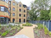 1 Bedroom Retirement Property For Rent In Knollys Road,...