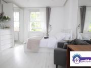 1 Bedroom Room in Flat Share To Rent