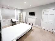 1 bedroom Room to rent, 48a High Street, Rochester, ME1...