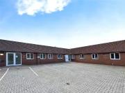 1 bedroom Room to rent, Colliery Road, Church Gresley,...