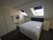1 bedroom self contained apartment In Finchley