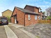 1 bedroom Semi Detached Bungalow for sale, Oakwood Rise,...