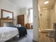 1 bedroom semi detached house to rent