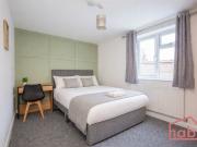 1 bedroom semi detached house to rent