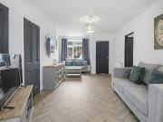 1 bedroom semi detached house to rent