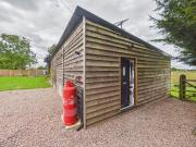 1 bedroom semi detached house to rent